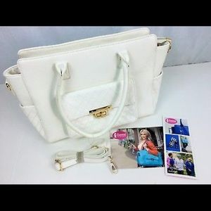 Daphne White Conceal and Carry Purse